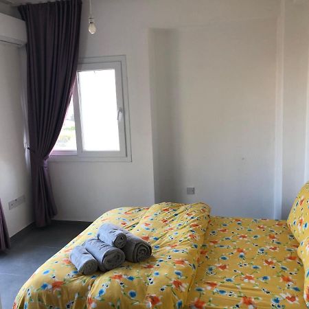 Reflex Apartment Spacious And Comfortable Nikosia Bagian luar foto