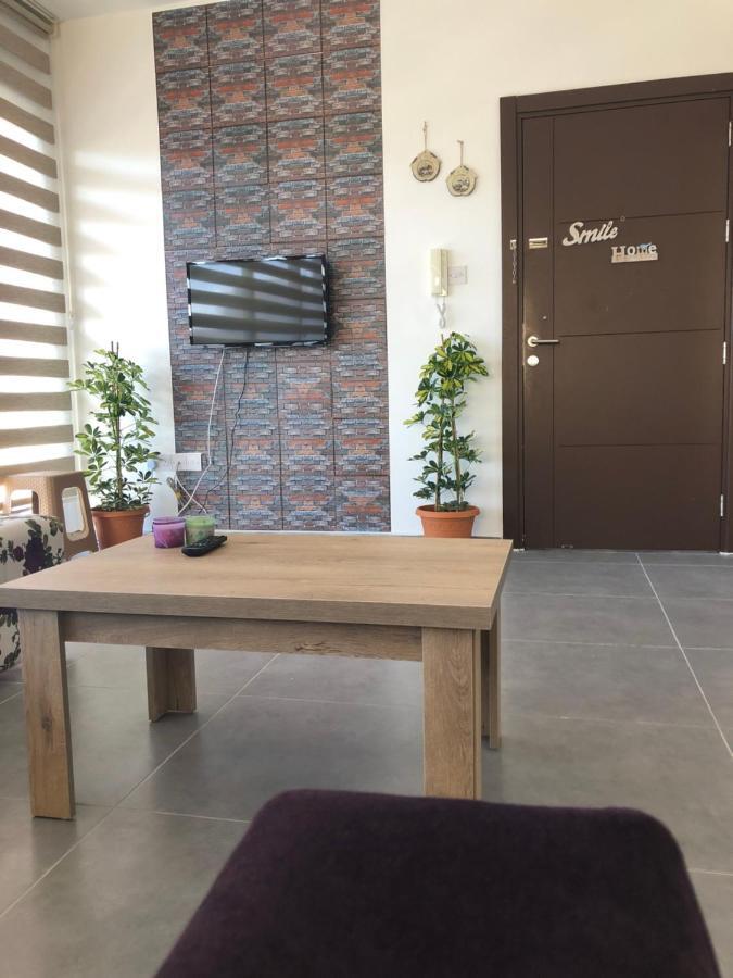 Reflex Apartment Spacious And Comfortable Nikosia Bagian luar foto